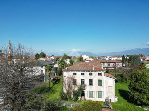 casa indipendente in vendita a Sandrigo