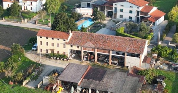 casa indipendente in vendita a Sandrigo in zona Lupia