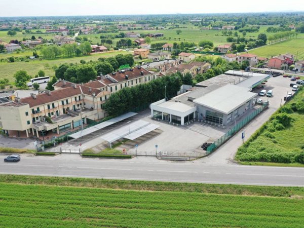 negozio in vendita a Sandrigo