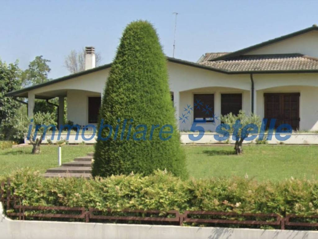 casa indipendente in vendita a Sandrigo