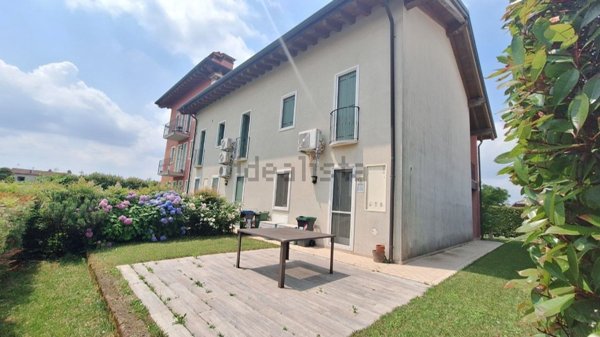 casa indipendente in vendita a Sandrigo