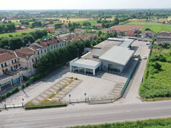 negozio in vendita a Sandrigo
