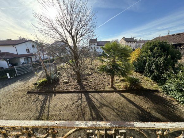 casa indipendente in vendita a Sandrigo