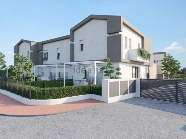 casa indipendente in vendita a Sandrigo