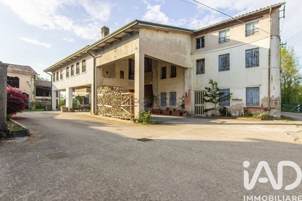 casa indipendente in vendita a Sandrigo