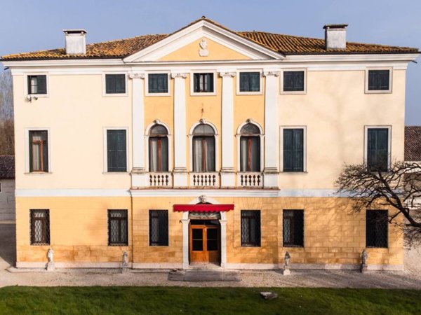 casa indipendente in vendita a Sandrigo in zona Lupia