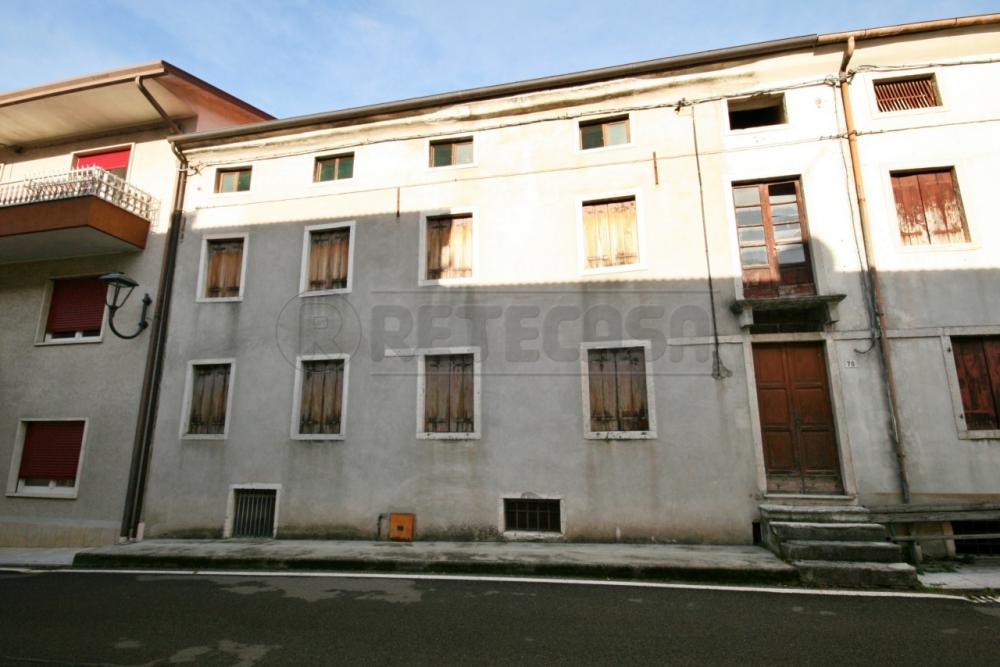 casa indipendente in vendita a San Pietro Mussolino