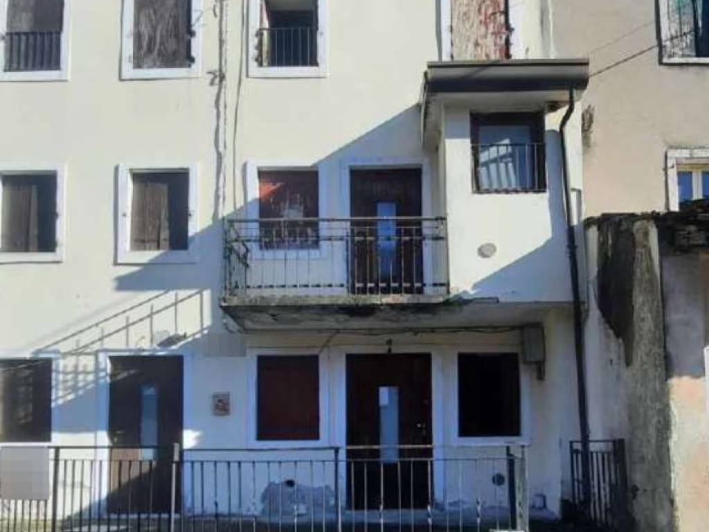 casa indipendente in vendita a San Pietro Mussolino in zona San Pietro Vecchio
