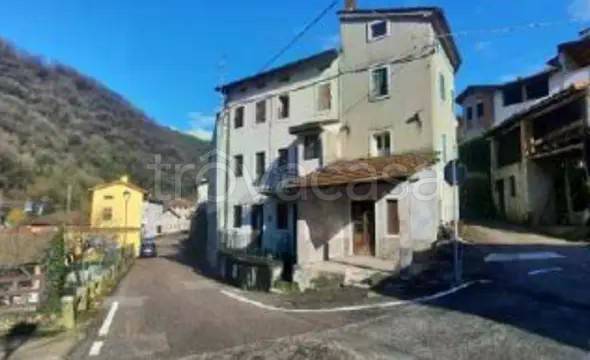 appartamento in vendita a San Pietro Mussolino in zona San Pietro Vecchio