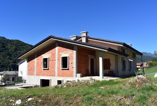 casa indipendente in vendita a San Pietro Mussolino in zona Mussolino