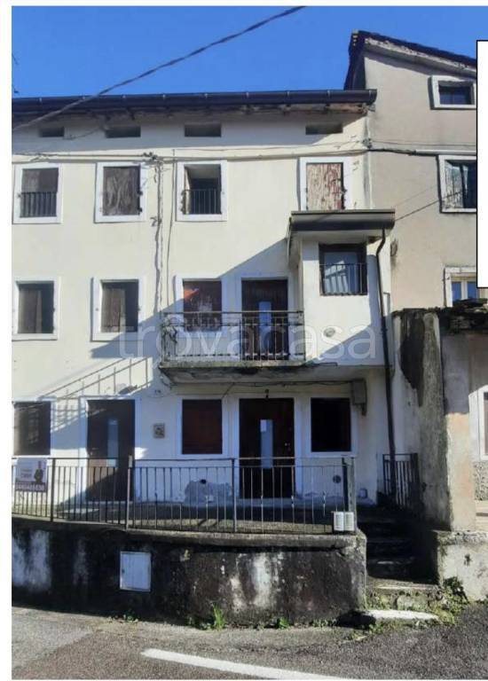 casa indipendente in vendita a San Pietro Mussolino in zona San Pietro Vecchio