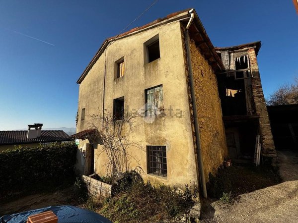 casa indipendente in vendita a Santorso