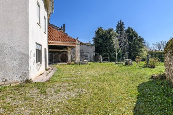 casa indipendente in vendita a Santorso