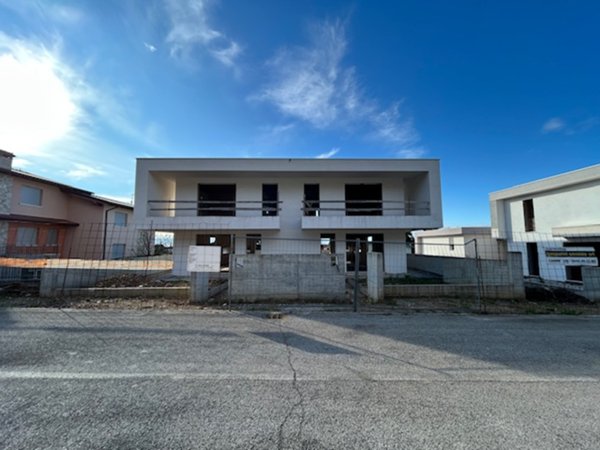 casa indipendente in vendita a Santorso