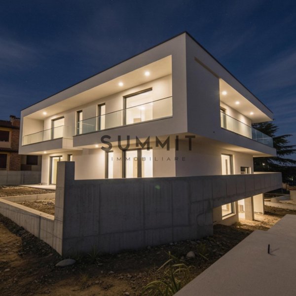 casa indipendente in vendita a Santorso