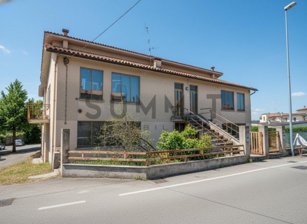 casa indipendente in vendita a Santorso