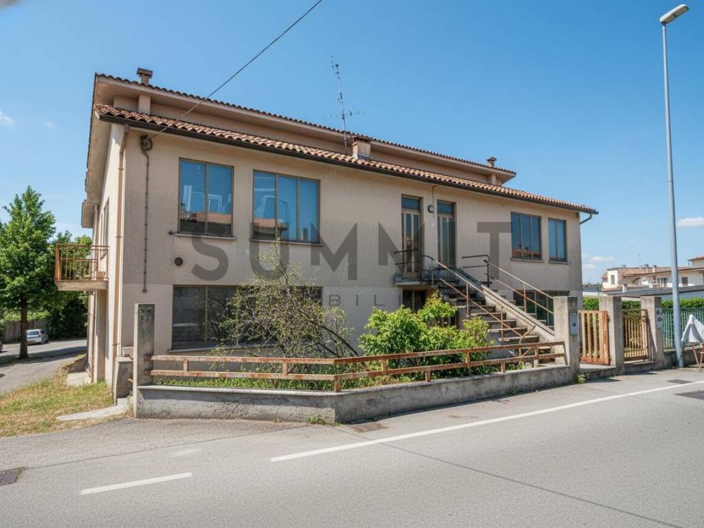 casa indipendente in vendita a Santorso