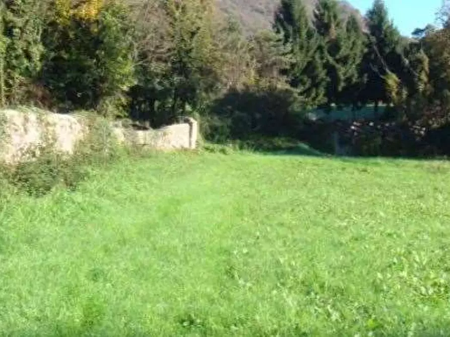 terreno edificabile in vendita a Santorso