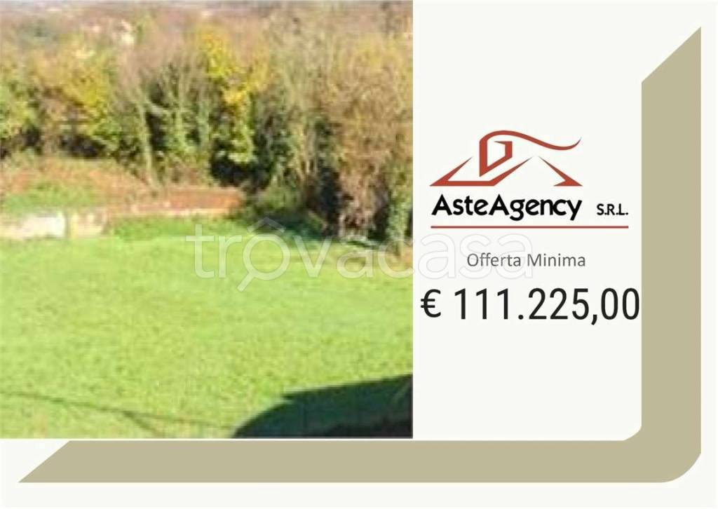 terreno edificabile in vendita a Santorso