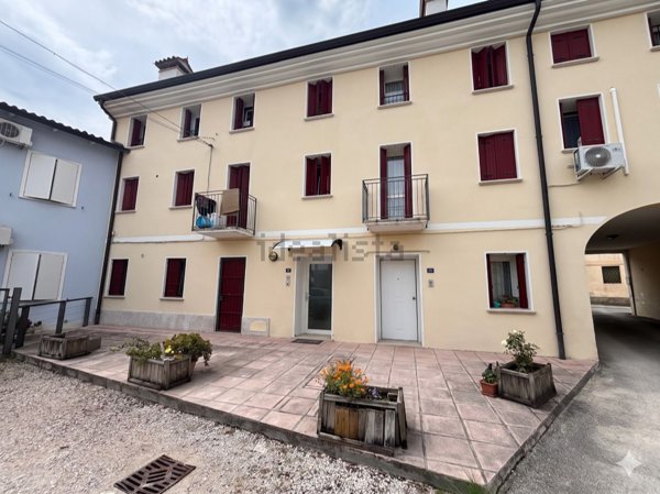 appartamento in vendita a Santorso