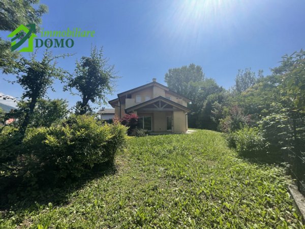 casa indipendente in vendita a Santorso