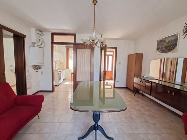 casa indipendente in vendita a San Vito di Leguzzano