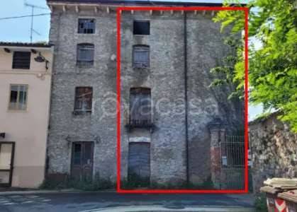 casa semindipendente in vendita a San Vito di Leguzzano