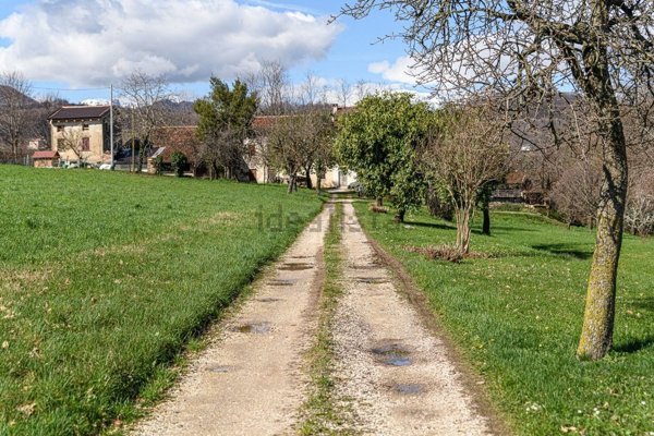 appartamento in vendita a San Vito di Leguzzano
