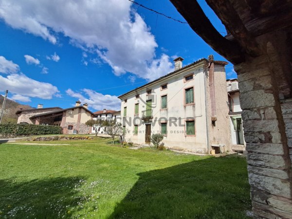 casa indipendente in vendita a San Vito di Leguzzano in zona Leguzzano