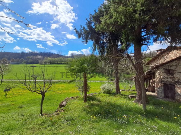 casale in vendita a San Vito di Leguzzano in zona Leguzzano