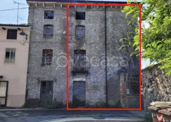 casa indipendente in vendita a San Vito di Leguzzano