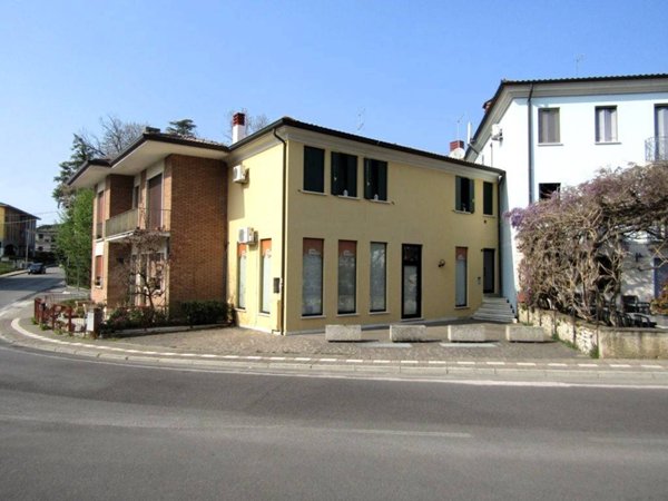 intera palazzina in vendita a Sarcedo