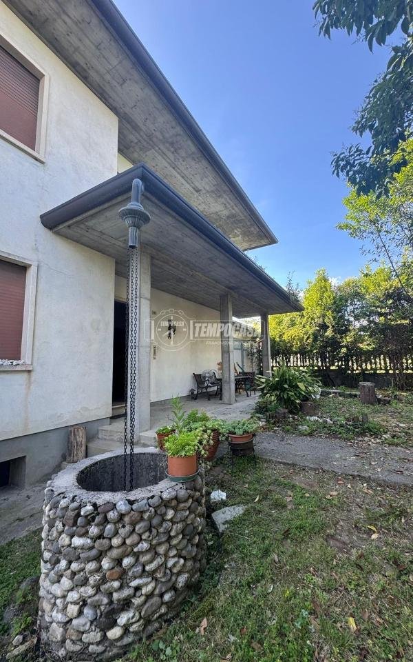 casa indipendente in vendita a Sarcedo
