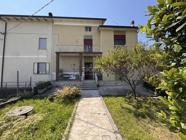 casa indipendente in vendita a Sarcedo