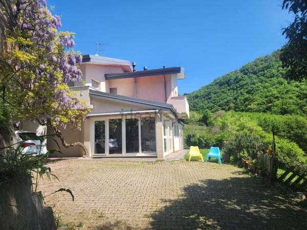 casa indipendente in vendita a Sarcedo