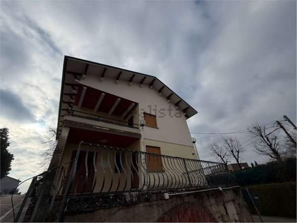 casa indipendente in vendita a Sarcedo