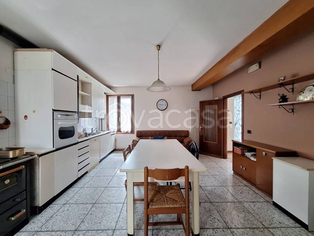 casa indipendente in vendita a Sarcedo