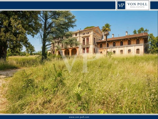 villa in vendita a Sarcedo