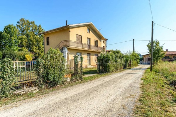 casa indipendente in vendita a Sarcedo