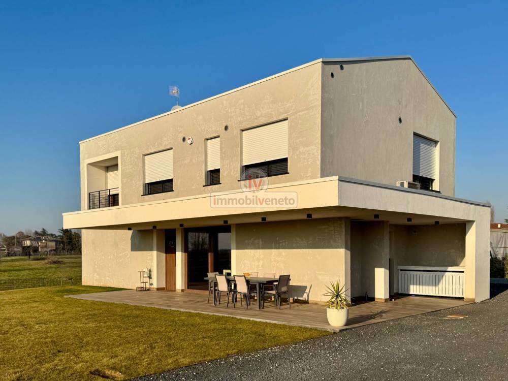 casa indipendente in vendita a Sarego