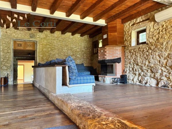 casa indipendente in vendita a Sarego