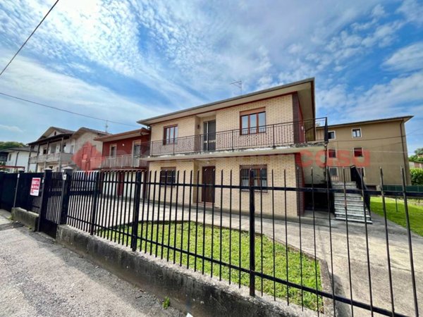 casa indipendente in vendita a Sarego in zona Meledo