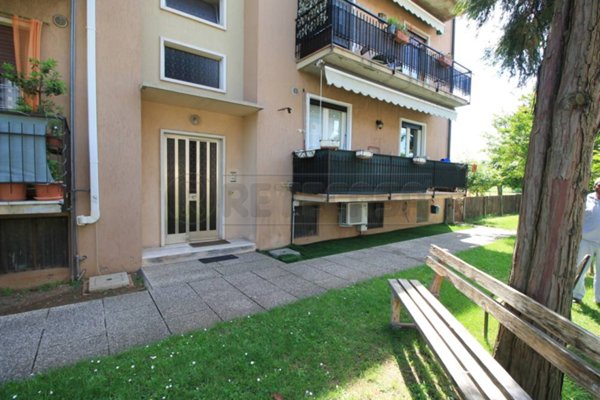 appartamento in vendita a Sarego in zona Monticello di Fara