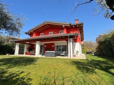 casa indipendente in vendita a Sarego