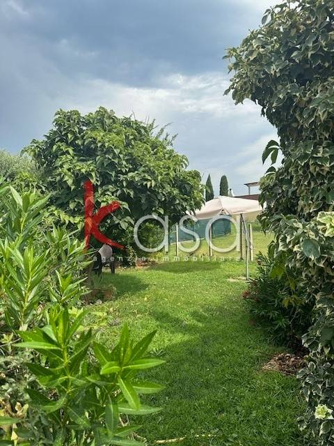 casa indipendente in vendita a Sarego in zona Monticello di Fara