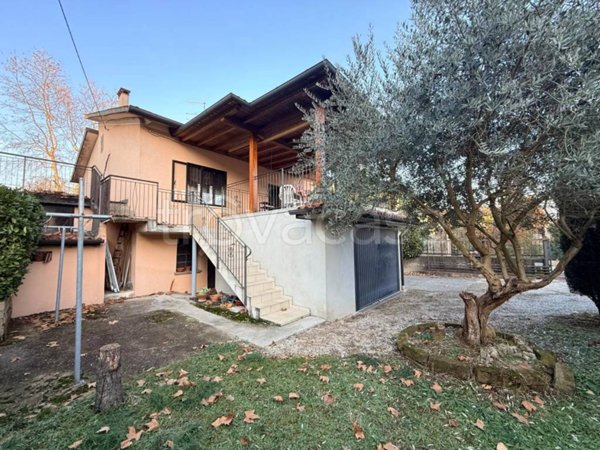 casa indipendente in vendita a Sarego in zona Meledo