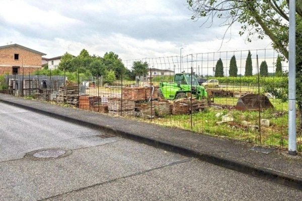 casa indipendente in vendita a Sarego in zona Meledo