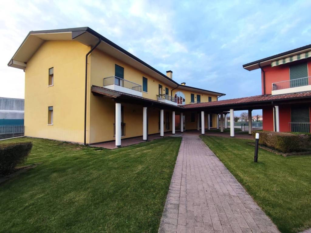 appartamento in vendita a Sarego in zona Meledo