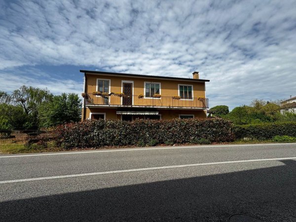 casa indipendente in vendita a Sarego in zona Meledo