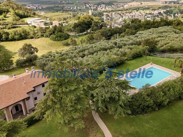 casa indipendente in vendita a Sarego in zona Meledo